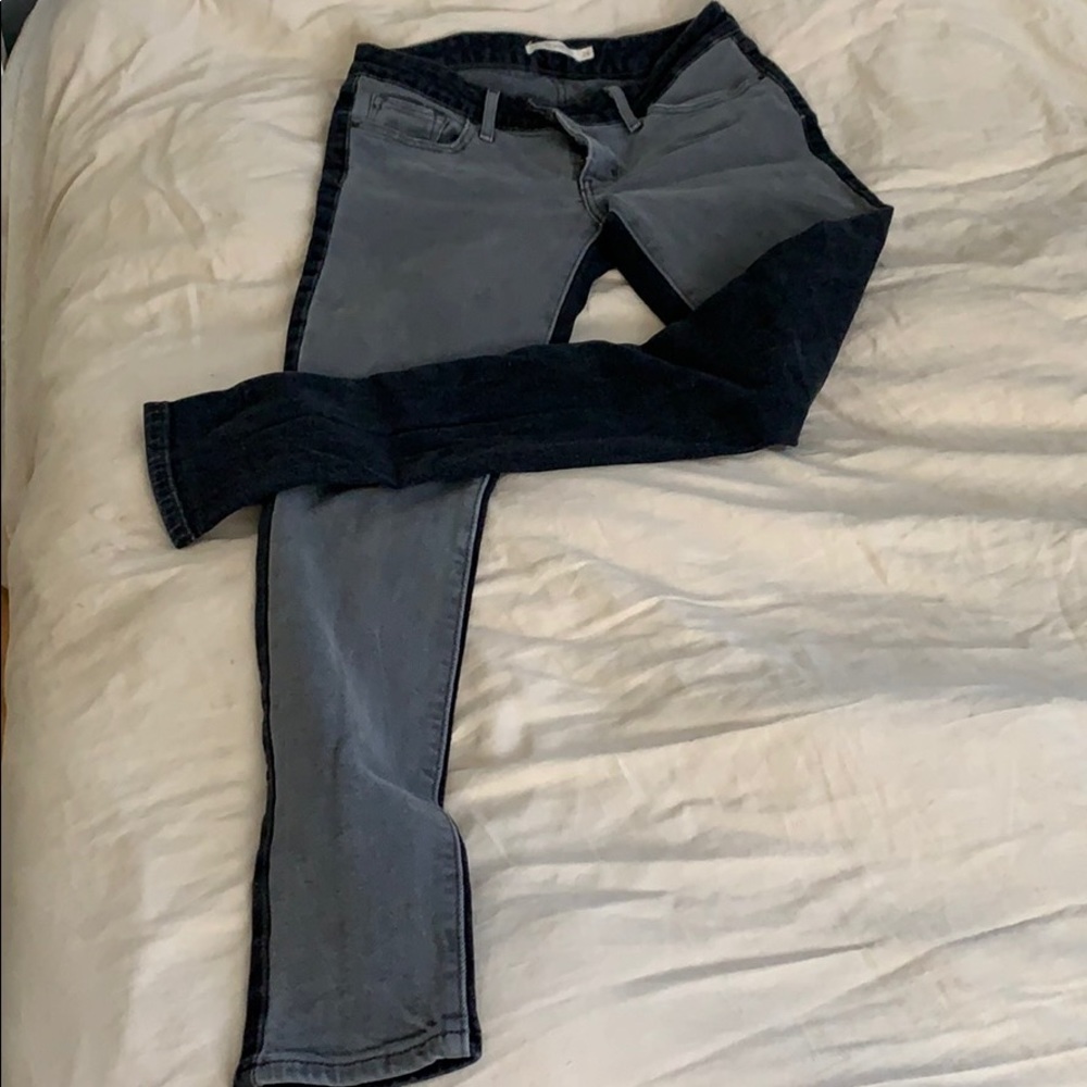 Grey and black Levi’s!!!